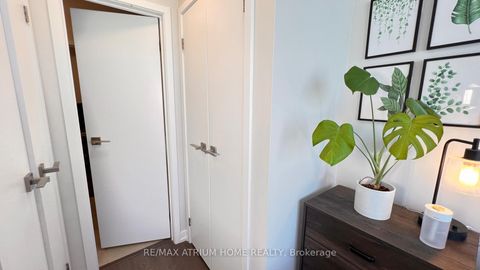 Photo 24 at 2904 - 89 Dunfield Avenue, Mount Pleasant West, Toronto