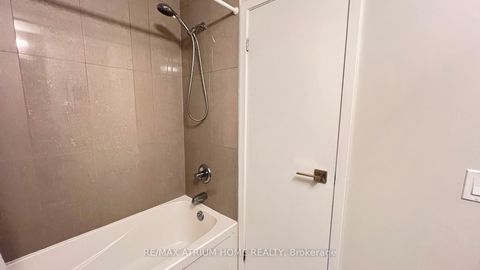 Photo 27 at 2904 - 89 Dunfield Avenue, Mount Pleasant West, Toronto