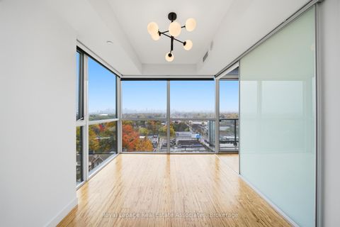 Photo 16 at 915 - 2055 Danforth Avenue, Woodbine Corridor, Toronto