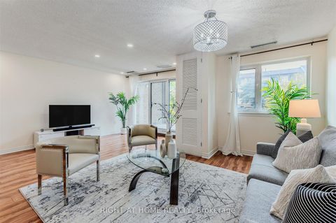 Photo 8 at 133 - 4005 Don Mills Road, Hillcrest Village, Toronto