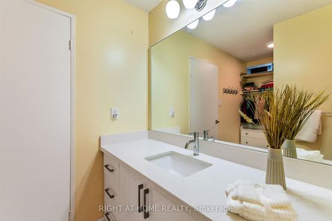 Photo 20 at 133 - 4005 Don Mills Road, Hillcrest Village, Toronto