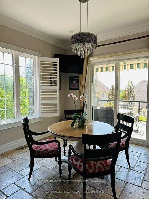 Photo 20 at 19 Sir Giancarlo Court, Patterson, Vaughan