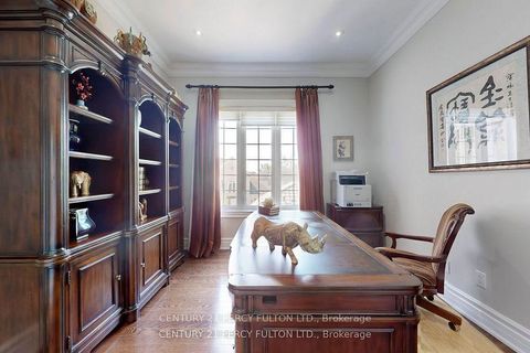 Photo 21 at 19 Sir Giancarlo Court, Patterson, Vaughan