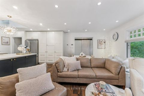 Photo 9 at 89 Holyrood Avenue, SW Southwest, Oakville