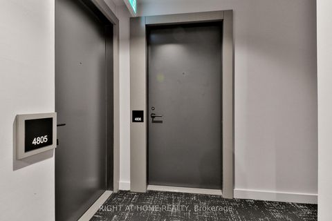 Photo 5 at 4806 - 108 Peter Street, Waterfront Communities C1, Toronto