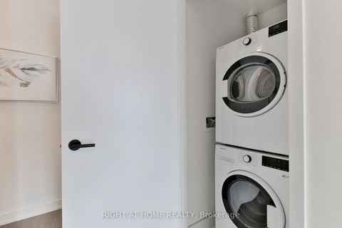 Photo 11 at 4806 - 108 Peter Street, Waterfront Communities C1, Toronto