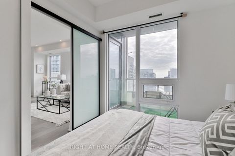 Photo 22 at 4806 - 108 Peter Street, Waterfront Communities C1, Toronto