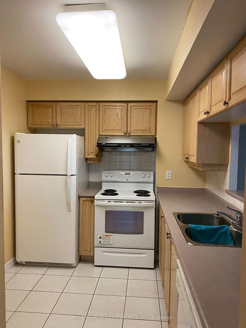 Photo 5 at 1729 - 68 Corporate Drive, Woburn, Toronto