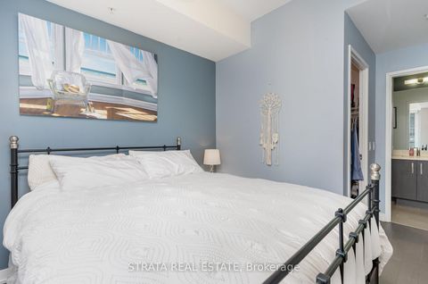 Photo 12 at N806 - 455 Front Street, Waterfront Communities C8, Toronto