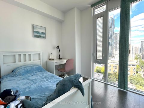 Photo 14 at 1702 - 75 St Nicholas Street, Bay Street Corridor, Toronto