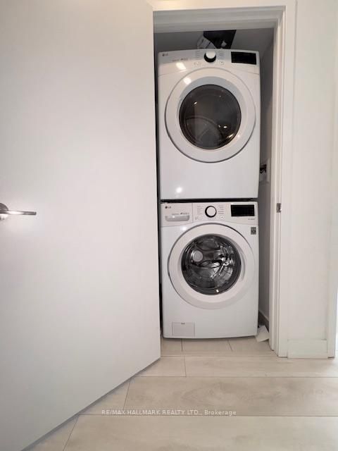 Photo 11 at E610 - 34 Tubman Avenue, Regent Park, Toronto