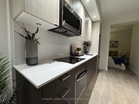 Photo 13 at 2508 - 1928 Lake Shore Boulevard W, Swansea, Toronto