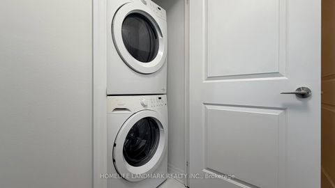 Photo 11 at 1704 - 2015 Sheppard Avenue E, Henry Farm, Toronto