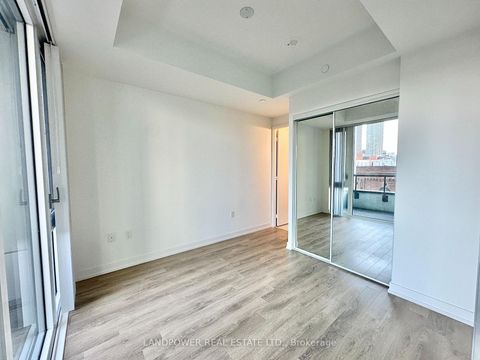 Photo 10 at 401 - 158 Front Street E, Moss Park, Toronto