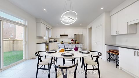 Photo 15 at 70 Current Drive, Rural Richmond Hill, Richmond Hill