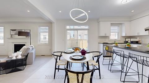 Photo 17 at 70 Current Drive, Rural Richmond Hill, Richmond Hill