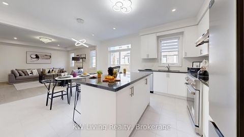 Photo 20 at 70 Current Drive, Rural Richmond Hill, Richmond Hill