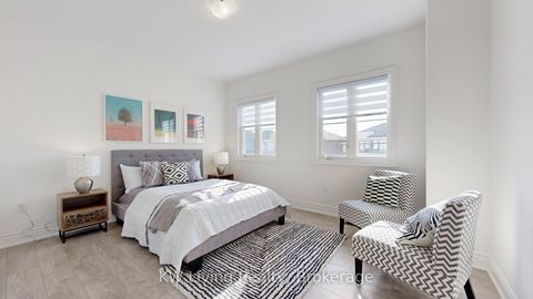 Photo 28 at 70 Current Drive, Rural Richmond Hill, Richmond Hill