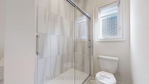 Photo 31 at 70 Current Drive, Rural Richmond Hill, Richmond Hill