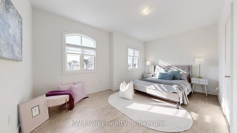 Photo 32 at 70 Current Drive, Rural Richmond Hill, Richmond Hill