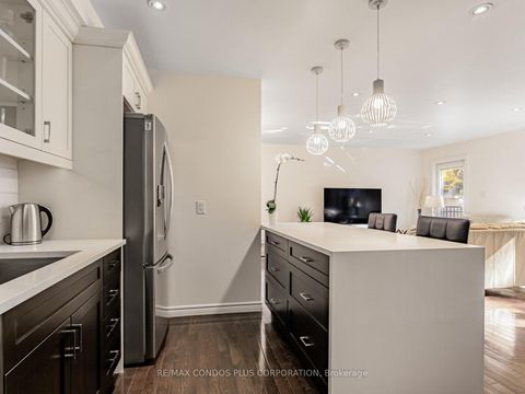 Photo 9 at F - 346 Jarvis Street, Yonge Corridor, Toronto