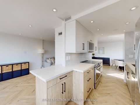 Photo 11 at 1111 - 7460 Bathurst Street, Brownridge, Vaughan