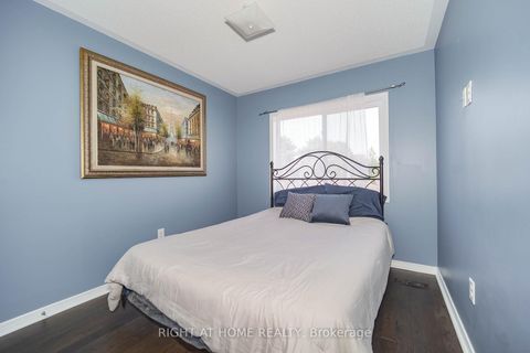 Photo 10 at 48 Curran Hall Crescent, Morningside, Toronto