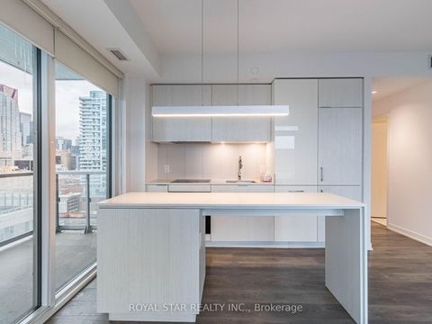 Photo 12 at 1305 - 20 Richardson Street, Waterfront Communities C8, Toronto