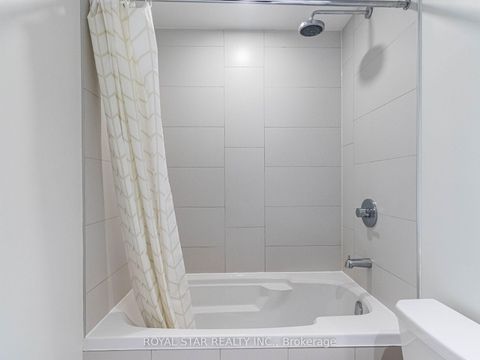 Photo 25 at 1305 - 20 Richardson Street, Waterfront Communities C8, Toronto