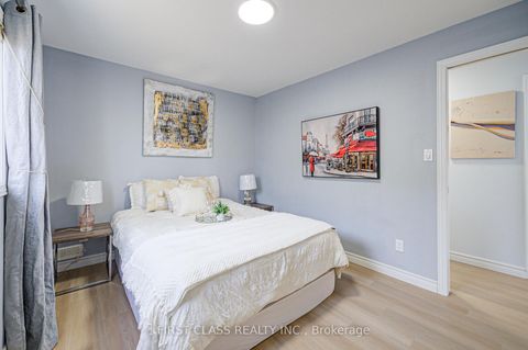 Photo 12 at 17 Willowbank Avenue, Oak Ridges Lake Wilcox, Richmond Hill