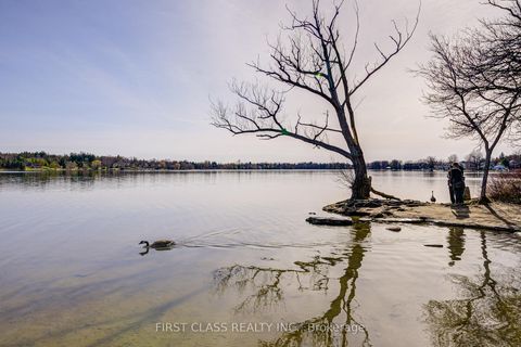 Photo 23 at 17 Willowbank Avenue, Oak Ridges Lake Wilcox, Richmond Hill