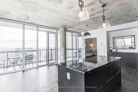 Photo 4 at 4005 - 88 Blue Jays Way, Waterfront Communities C1, Toronto