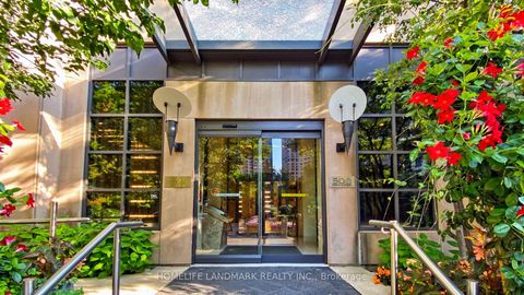 Photo 1 at 423 - 500 Doris Avenue, Willowdale East, Toronto