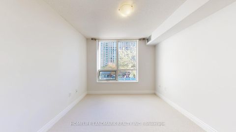 Photo 21 at 423 - 500 Doris Avenue, Willowdale East, Toronto