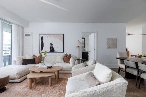 Photo 3 at 907 - 455 Wellington Street W, Waterfront Communities C1, Toronto