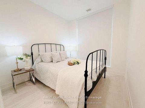 Photo 8 at 806 - 15 Mercer Street, Waterfront Communities C1, Toronto