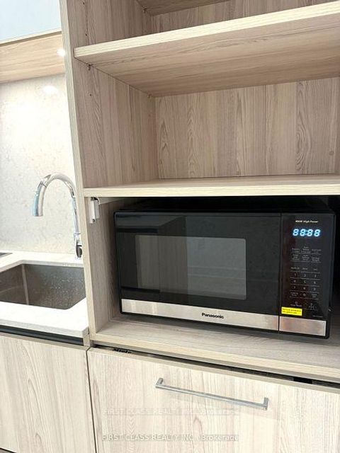 Photo 12 at 806 - 15 Mercer Street, Waterfront Communities C1, Toronto