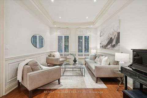 Photo 3 at 7 Toscanini Road, Oak Ridges, Richmond Hill