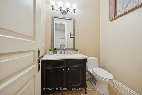 Photo 17 at 7 Toscanini Road, Oak Ridges, Richmond Hill