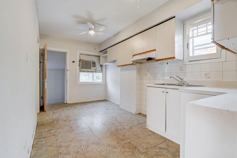 Photo 4 at 492 Jane Street, Bloor West Village, Toronto