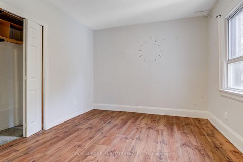 Photo 11 at 492 Jane Street, Bloor West Village, Toronto