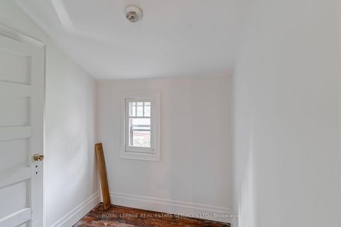 Photo 14 at 492 Jane Street, Bloor West Village, Toronto