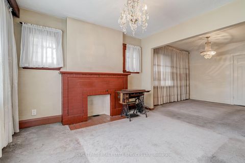 Photo 22 at 492 Jane Street, Bloor West Village, Toronto