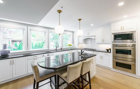 Photo 14 at 42 Brentwood Road N, Kingsway South, Toronto