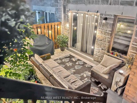 Photo 3 at 117 - 14 Foundry Avenue, Junction, Toronto