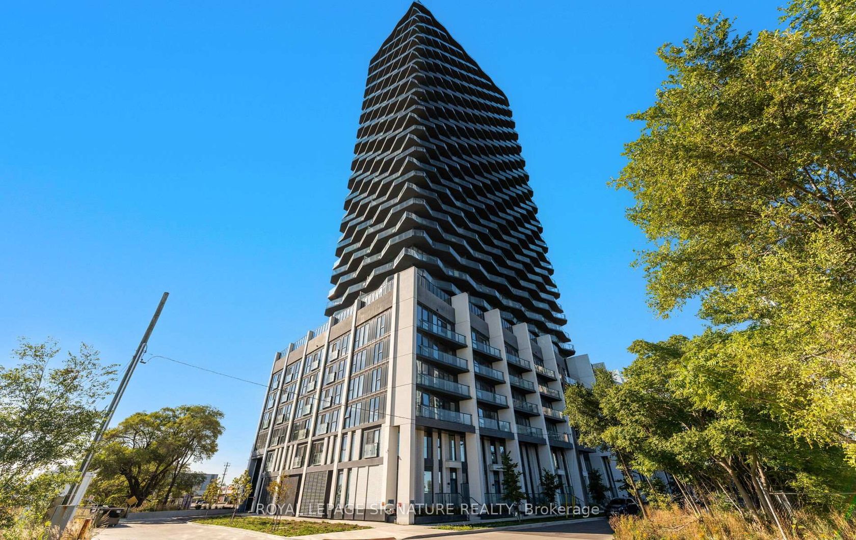 408 - 36 Zorra Street, City Centre West, Toronto 