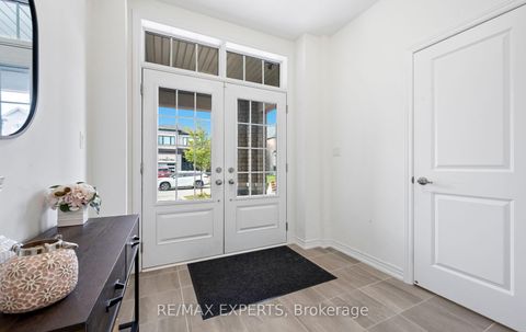 Photo 4 at 58 Bellefond Street, Kleinburg, Vaughan