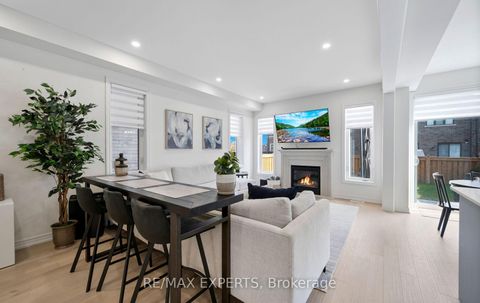 Photo 9 at 58 Bellefond Street, Kleinburg, Vaughan