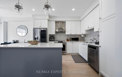 Photo 16 at 58 Bellefond Street, Kleinburg, Vaughan