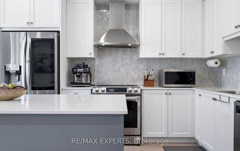 Photo 17 at 58 Bellefond Street, Kleinburg, Vaughan